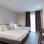 Il Pumo - Apulian Savoia 4*