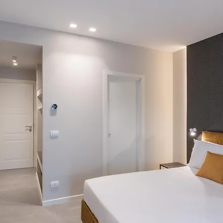 Il Pumo - Apulian Savoia Affittacamere 4*